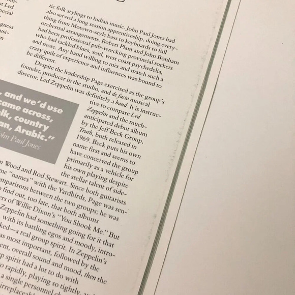 Vintage 1990 Led Zeppelin Tour Book Concert  Program - Picture 15 of 16